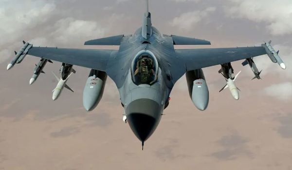 F-16戰鬥機。