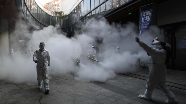 2022年1月11日，西安市实施消毒作业