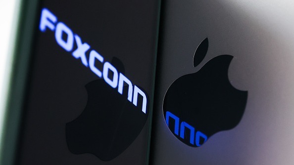 苹果促富士康加快将供应链移出中国