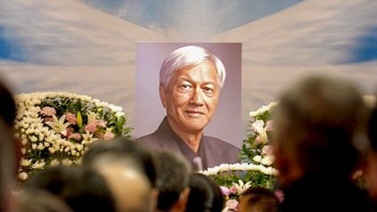 亲朋好友在台北悼念香港时事评论家、自由专栏作家李怡先生。