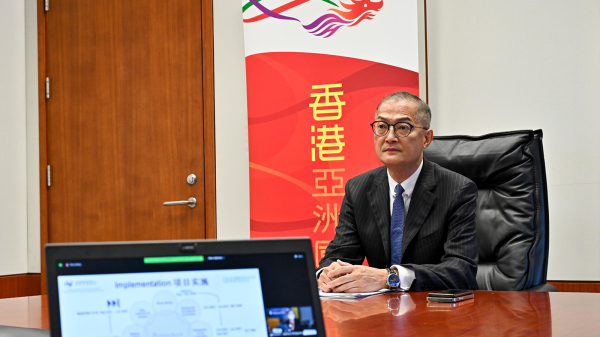 图为香港医务卫生局长卢宠茂。（图片来源：香港政府新闻处）
