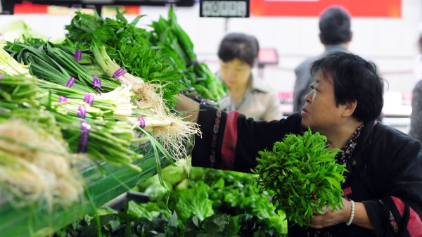超市 青菜 蔬菜 蒜苗 价格