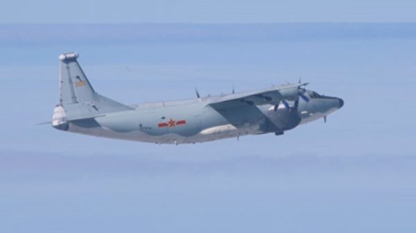 2020年11月14日，臺灣國防部公布，中共1架運-8遠干機再次進入臺灣西南空域騷擾，臺灣空軍在巡邏中廣播驅離。（圖片來源：臺灣國防部）