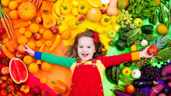 蔬菜水果和小孩