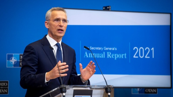 2022年3月31日，北约秘书长斯托尔滕贝格举行的新闻发布会，介绍他的年度报告。