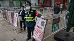 北京疫情加剧惊传6万武警进驻首都(图)