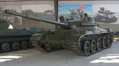 俄军已耗尽坦克老旧T-62正被部署到乌克兰(图)