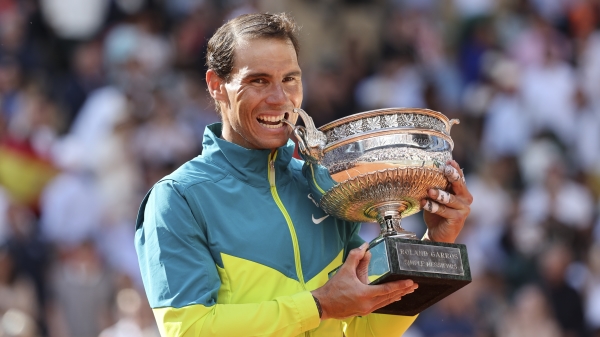西班牙网球名将“蛮牛”纳达尔今天缔造14次在法国公开赛封王纪录，并再写历史新页，赢得生涯第22座大满贯赛冠军。