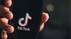 分析：TikTok不仅为中共服务它还是“病毒”(视频)