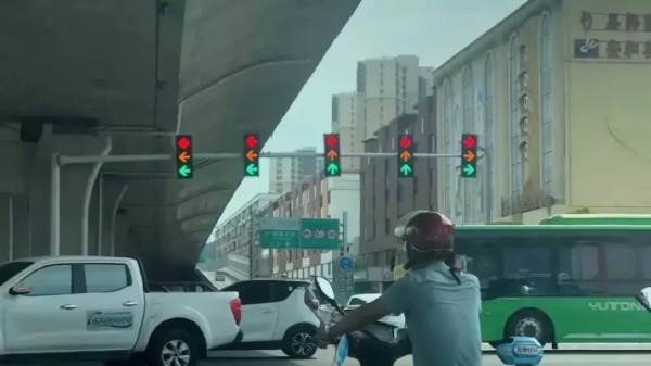 紅綠燈 中國