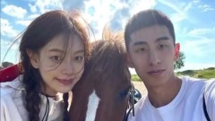 “野球帝”张照洋遭两大汉骑身暴打女友阻拦被抽耳光(组图)