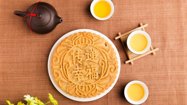 中秋节月饼和茶