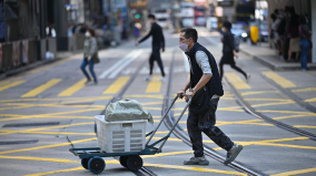 由治及興港人大嘆：中年失業不知還有什麼可做(圖)