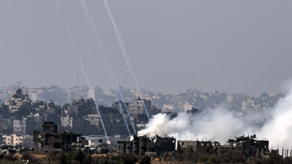 2023年11月15日，以色列军队轰炸加沙地带北部的哈马斯军事目标。