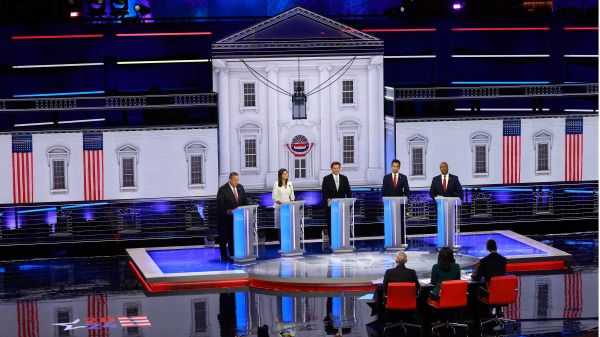2023年11月8日，共和党举行第三场总统辩论。（ Joe Raedle/Getty Images）(16:9)