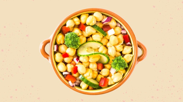 鹰嘴豆富含蛋白质，搭配不同的蔬菜，营养更丰富。