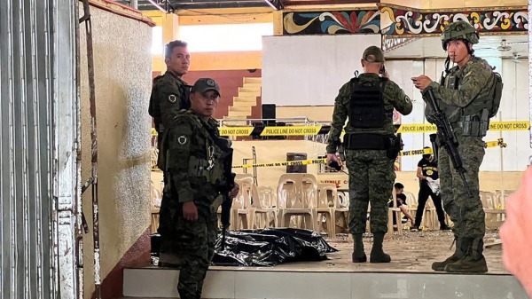 菲律宾大学爆炸 疑遭亲IS恐攻