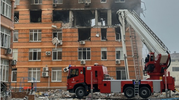 2023年12月29日早晨，俄羅斯一枚火箭擊中烏克蘭敖德薩市區範圍內的一棟住宅大樓。