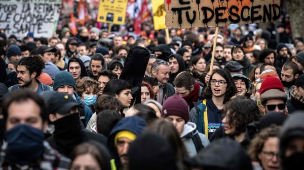 1月31日，法国举行第二次全国性大罢工，反对马克龙政府推行的退休金改革计划。