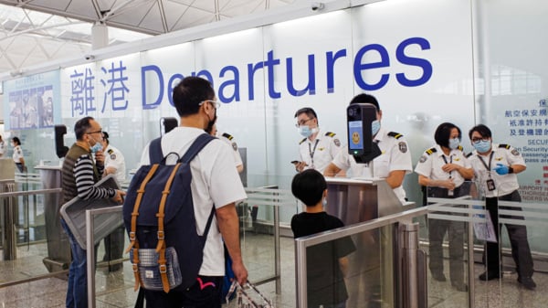 BNO签证实施两年，超过14.4万港人移居英国。图为香港机场离境大堂。（图片来源：Getty Images）