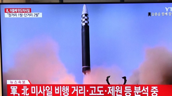 朝鮮發射彈道導彈示意圖