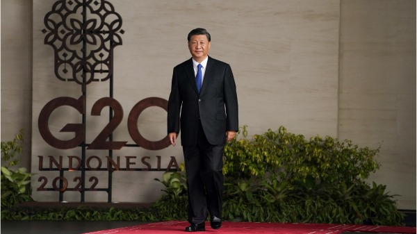 2022年11月15日，習近平抵達印尼巴厘島參加G20領導人峰會。