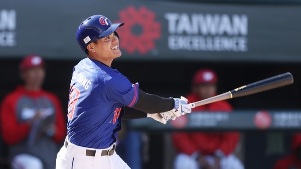 世界棒球經典賽台灣隊8日晚間7時迎戰巴拿馬，張育成先發扛4棒。