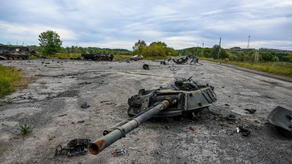 俄乌战争中遭摧毁坦克残骸示意图