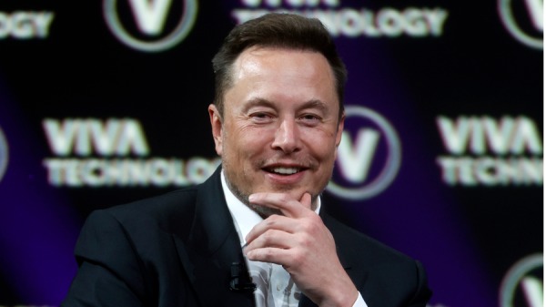 2023年6月16日，SpaceX 和特斯拉首席執行官兼 Twitter 所有者埃隆•馬斯克 (Elon Musk) 出席在法國巴黎凡爾賽門展覽中心舉行的致力於創新和初創企業的 Viva Technology 會議。