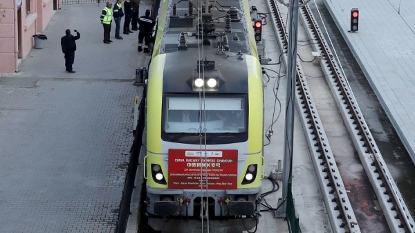 2019年11月6日，中欧班列长安号抵达土耳其安卡拉火车站，首趟从中国出发经马尔马拉开往欧洲的中欧班列“跨里海中欧班列”发出 在安卡拉站下车。