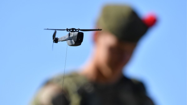 “黑色大黄蜂”（Black Hornet Nano）无人机首次被列入美国向乌克兰军事援助的清单中。