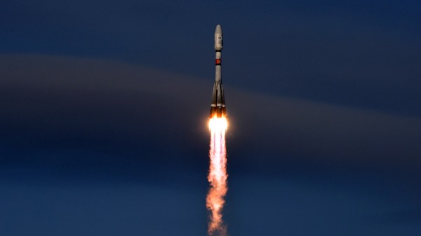 俄羅斯「聯盟號2.1」火箭（Soyuz 2.1 rocket）升空示意圖