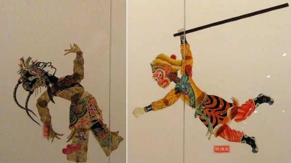 孙悟空棒打白骨精皮影戏，现藏于中国云南省昆明市云南省博物馆。