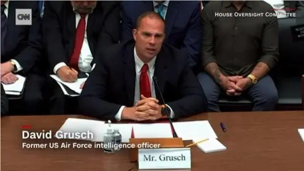 美国空军前情报官员戴维．格纳什（David Grusch）在美国UFO听证会上证言