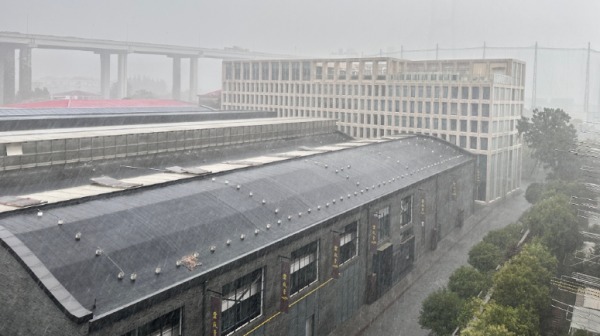 上海 暴雨