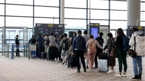 国安7月起查个人手机电脑深圳上海机场提前实施(图)