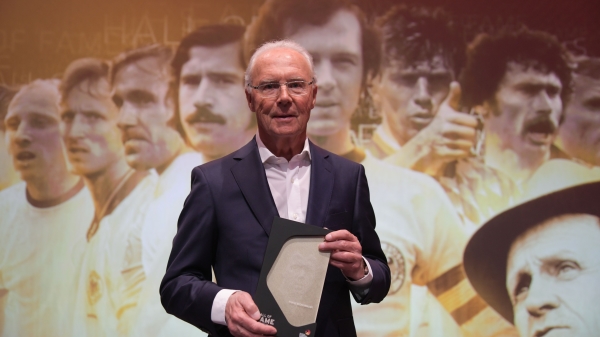 曾于1972年和1976年两度获选欧洲足球先生的德国传奇名将碧根鲍华（Franz Beckenbauer）于1月7日辞世，享寿78岁。