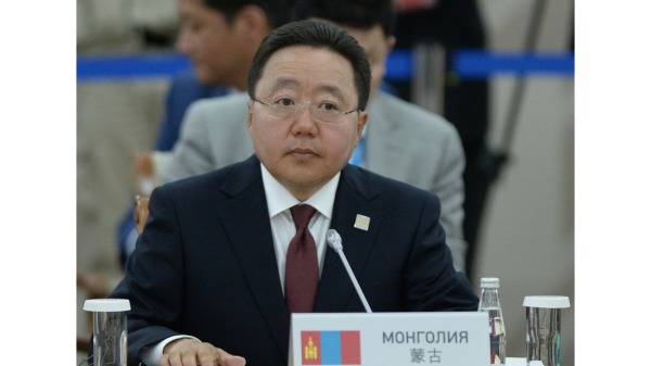 2015年7月10日，當時的蒙古國總統查希亞吉•額勒貝格道爾吉（Tsakhiagiin Elbegdorj）出席了在俄羅斯烏法舉行的2015年金磚國家/上合組織俄羅斯峰會。
