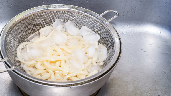 麵條處理可以過冷水或冰塊