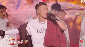 中國歌手台灣開唱「海報寫這個」全網炸鍋：滾回去(圖)