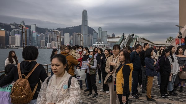 五一黃金周結束，香港政府公佈數據指，約76.6萬大陸旅客入境香港。（Getty Images）