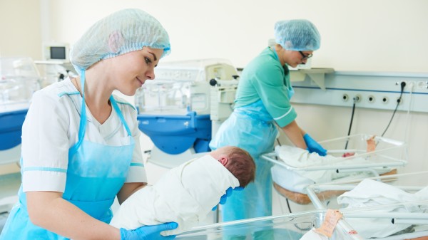 婴儿 诞生 生产 医院 142135089