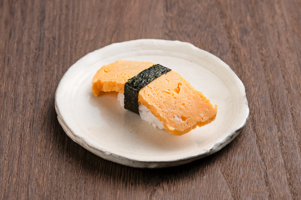 玉子烧是传统握寿司的基本配料