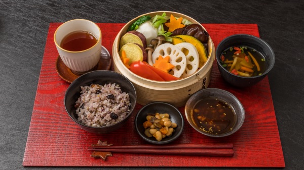 日本饮食文化：茶会前享用的怀石料理(组图)