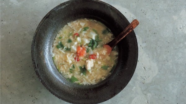 《有菜有肉，微波五分鐘上菜 減醣消脂瘦身湯：一餐改喝一碗湯，小腹變平坦，6週瘦3公斤》