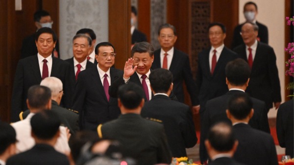 中共二十大闭幕，习近平连任中央委员，李克强、栗战书、汪洋和韩正落选。