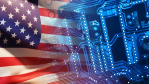 美国在芯片产业上对中共采取严厉制裁离场。