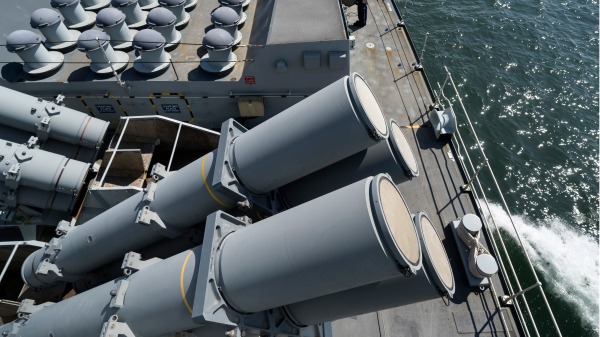 2019年3月14日，在英国皇家海军的HMS蒙特罗斯护卫舰上看到鱼叉导弹发射器，该护卫舰与日本海上自卫队和美国海军在太平洋附近进行联合演习。