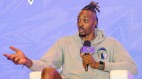 NBA明星霍華德加盟記者會期盼贏球奪冠(圖)