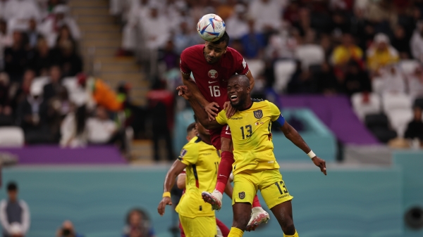 第22屆世界盃足球賽正式登場，A組小組賽第一場南美洲「高原殺手」厄瓜多對上地主卡達